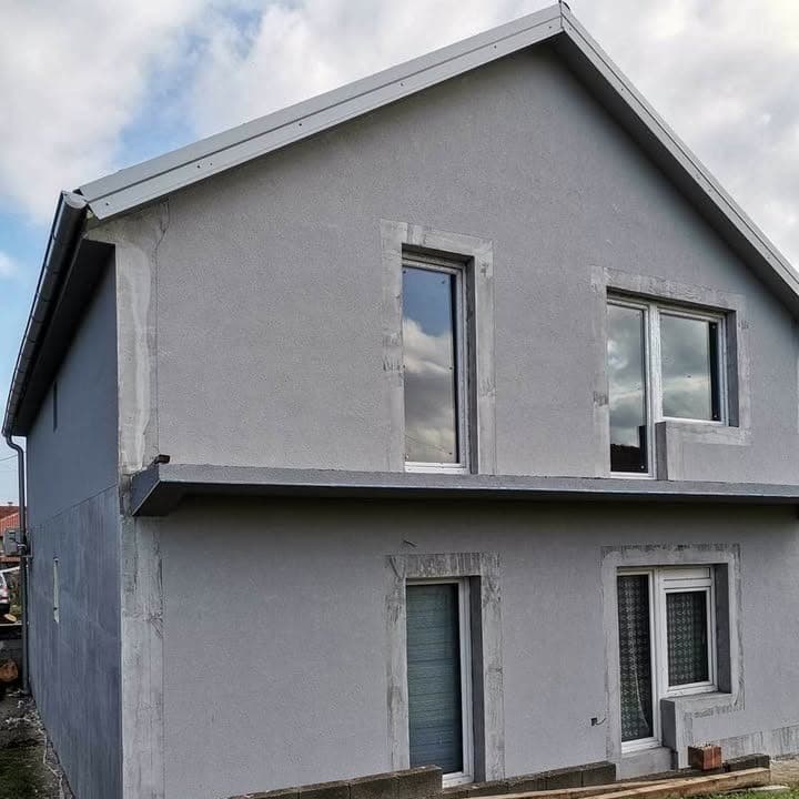 Fasada kuce na Vracaru