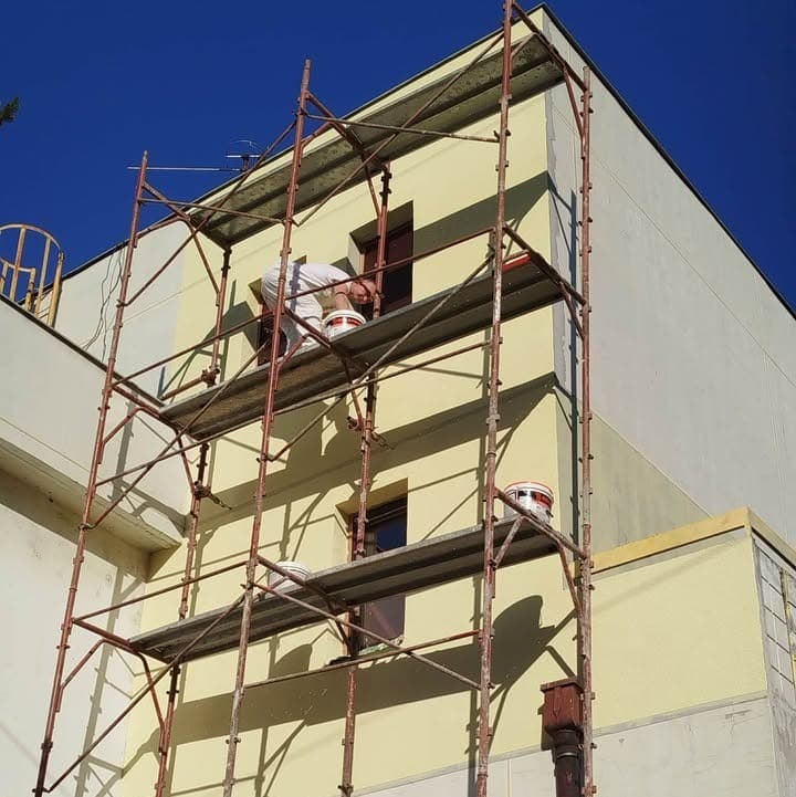 Fasada zgrade na Zvezdari