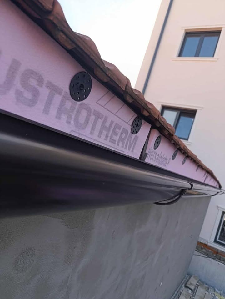 Montaza oluka na Zvezdari